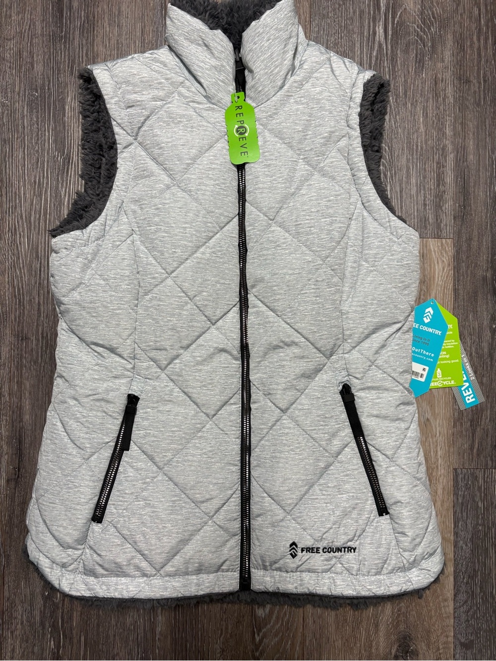 Free Country Light Gray Quilted Fleece-Lined Women's Vest Fall/Winter Fashion